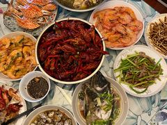 -渔人湾码头海鲜市场负二楼