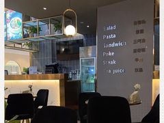 -POKEE VIA&Brunch·维娅(重庆来福士店)