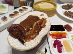 -梅利汴京烤鸭•开封豫菜地标店(东大街店)