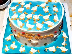 -咖咖熊蛋糕定制·英国蓝风车动物性淡奶油