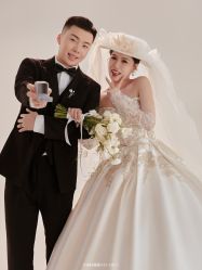 -卡米拉婚纱摄影工作室(金汇广场店)