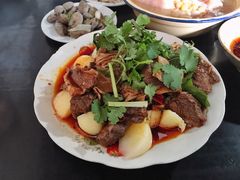红烧牛肉-梯坎豆花