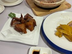 招牌红烧乳鸽-宴荟·粤式臻味(领展店)