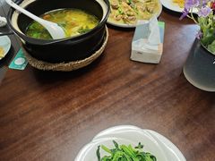 -小陆莲花蟹园农家乐(莲花岛店)