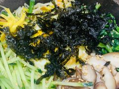 韩国拌饭-24 新村雪浓汤(长白山烤肉店)