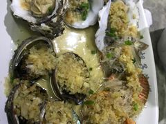 -四川小胡子海鲜(丁村万人海鲜广场店)