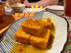 -桥边小楼·手工云南菜·古城观景小楼