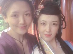 -翩若国风汉服体验馆