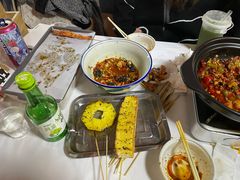 -一家破烧烤店·辣卤海鲜·小排档(光谷店)