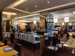 -上海西藏大厦万怡自助餐厅(徐汇店)