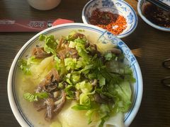 -肖四女乐山跷脚牛肉(南汇大学城生活广场店)