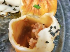 -老上海食惠裡小籠包生煎包