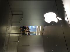 iphone_upload_pic-Apple 零售店(Causeway Bay)