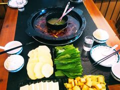 -重庆烧鸡公火锅(簋街店)