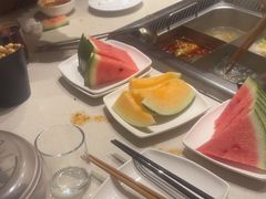 -海底捞火锅鲜切牛肉主题店(长寿路店)