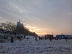 -人民防洪胜利纪念塔