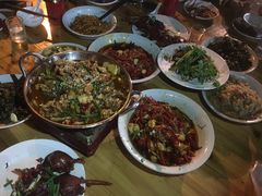 -冶建镜子·老南昌大排档·江西虾王(总店)