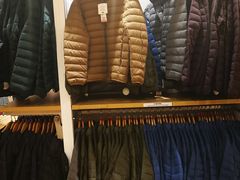 -优衣库(重庆万象城店)