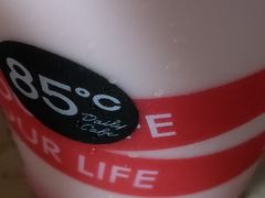 蜜桃麦乳茶-85度C(南京珠江华海店)