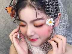 -金夫人化妆摄影职业培训学校