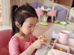 -水桶王国主题餐厅·聚会·生日派对·亲子活动·家庭套餐(亚龙湾希尔顿店)