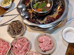-九尺赵老四鲜鹅肠火锅
