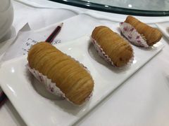 金牌泰国榴莲酥-广州酒家(昌岗地铁站店)