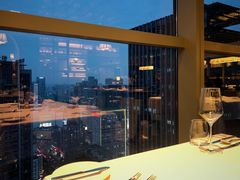 -云厨·高空西餐厅(成都瑯珀·凯悦臻选酒店)