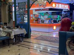 -城堡俄式西餐厅(中央大街索道店)