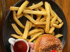 -1886德国汽车餐厅(外滩中央店)