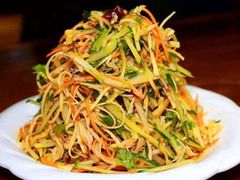 -95号酱骨·一块豆腐(展春园西路店)