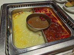 鸳鸯锅底-巴奴毛肚火锅(大剧院店)