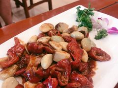 腊八蒜烧肥肠-北平小馆·烤鸭·家常菜(磨房北里店)