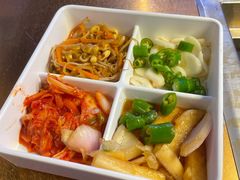 泡菜小菜-金妈家烤肉(龙湖U城天街店)