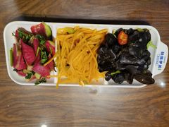 特色凉菜-丝路伊兰·兰州牛肉面(牛街总店)