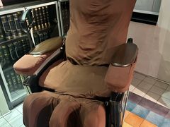 -喜鹊愉家酒店(郑州曼哈顿博览中心地铁站店)