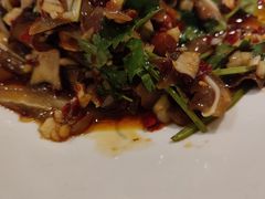 -费大厨辣椒炒肉(高铁吾悦广场店)