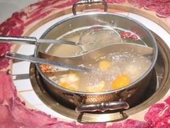 -牛人日志·鲜牛肉骨汤火锅(万科里瑧店)