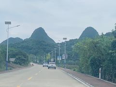 -漓江冠岩景区