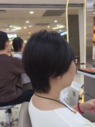 点击看大图 -虫二·专注健康烫染沙龙