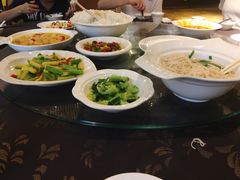 -峨眉山世纪阳光大酒店(峨眉高铁站店)