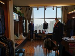 -宇翔服饰(双井桥东首城国际店)