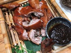 -老滇山寨•云南特色菜•地方菜•民族风情歌舞表演(金碧店)