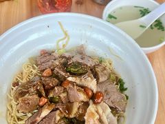 -阿阳牛腩腌面店