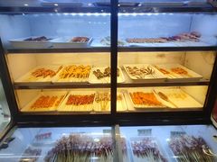 -哈尔滨小酒馆·鲜肉现穿自助烧烤(康新花园店)