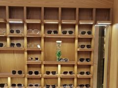 -宝丽眼镜(湖墅店)
