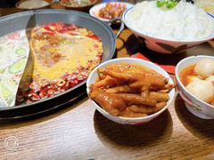 -萍姐火锅·公路夜市(武汉首店)