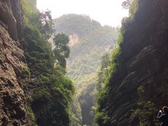 -龙水峡地缝景区