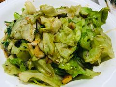 爆炒卷心菜-梅飞酒家(名辉豪庭店)