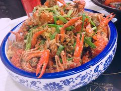 -虾弄弄海派小龙虾·牛羊蝎子火锅
